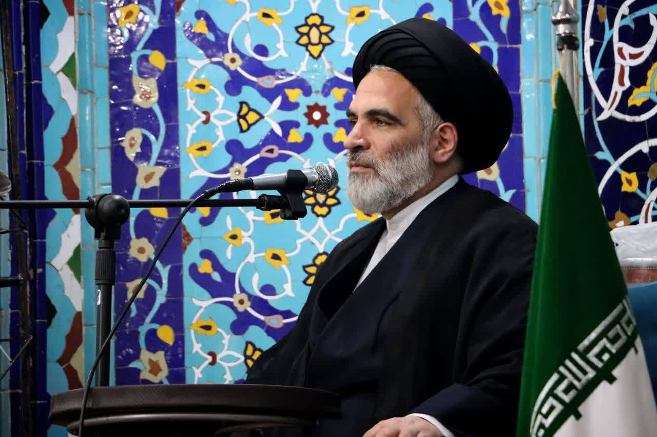 📸 تصاویر/ آیین عبادی سیاسی نماز جمعه شهرستان ولایی و شهید پرور سلماس.  ▫️آیین عبادی سیاسی نماز جمعه سلماس با حضور پر شور مردم و مسئولین مومن و انقلابی به امامت حجت الاسلام والمسلمین طباطبایی،امام جمع