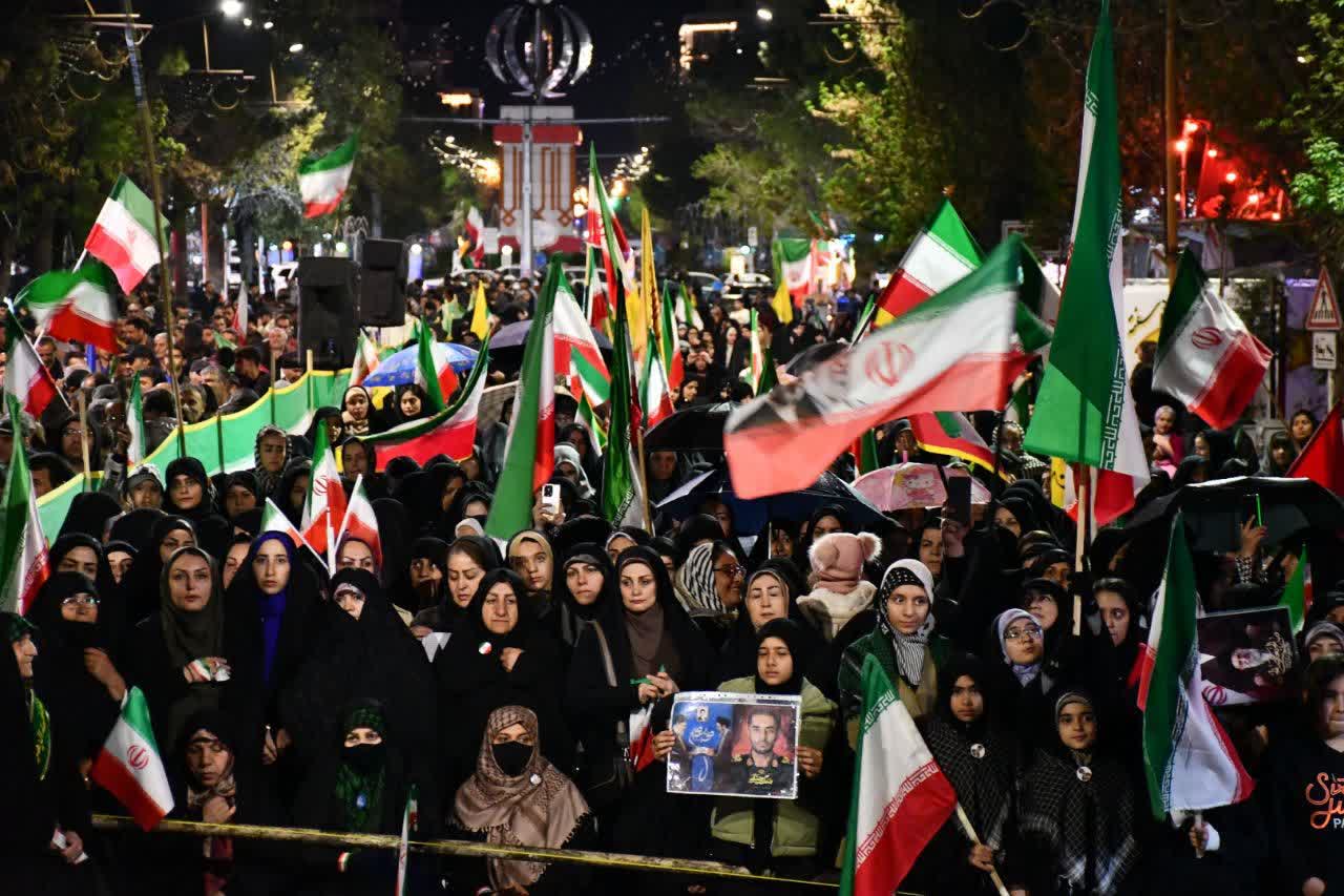 🇮🇷 «یک راه، آن‌ هم راه پیروزی ایران عزیزتر از جان»