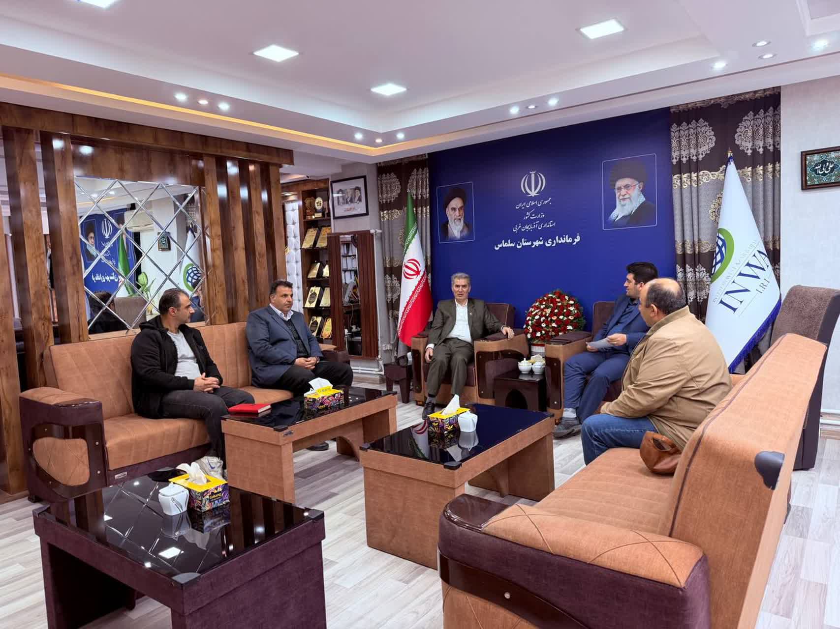 دیدار رئیس اداره ایمنی و حریم راهداری آذربایجان‌غربی با فرماندار سلماس/ تأکید بر تسریع در اجرای زیرگذر سه‌راهی شکریازی