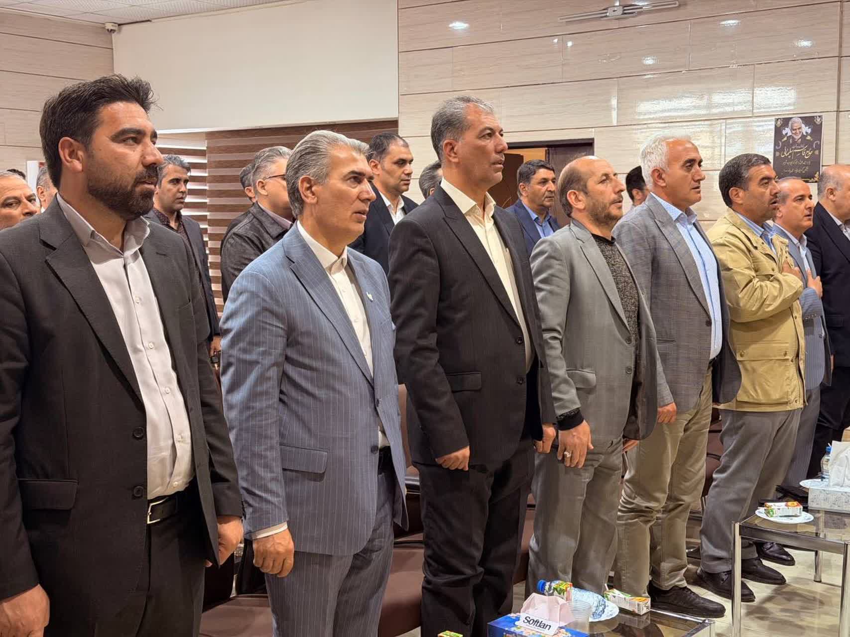 آیین گرامیداشت هفته کار و کارگر در سازمان تأمین اجتماعی سلماس برگزار شد