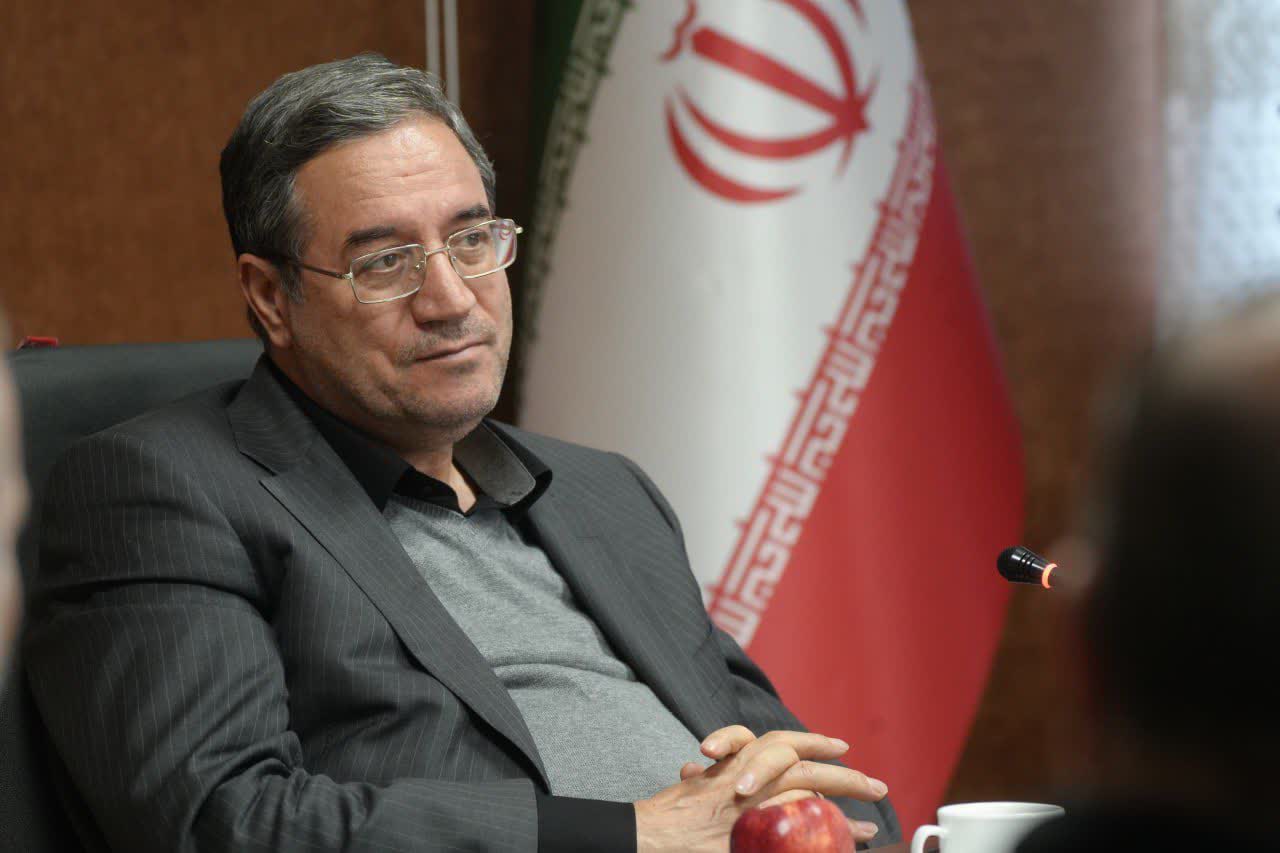 تأکید استاندار آذربایجان‌غربی بر ضرورت اطلاع‌رسانی دقیق در شرایط آلودگی هوا