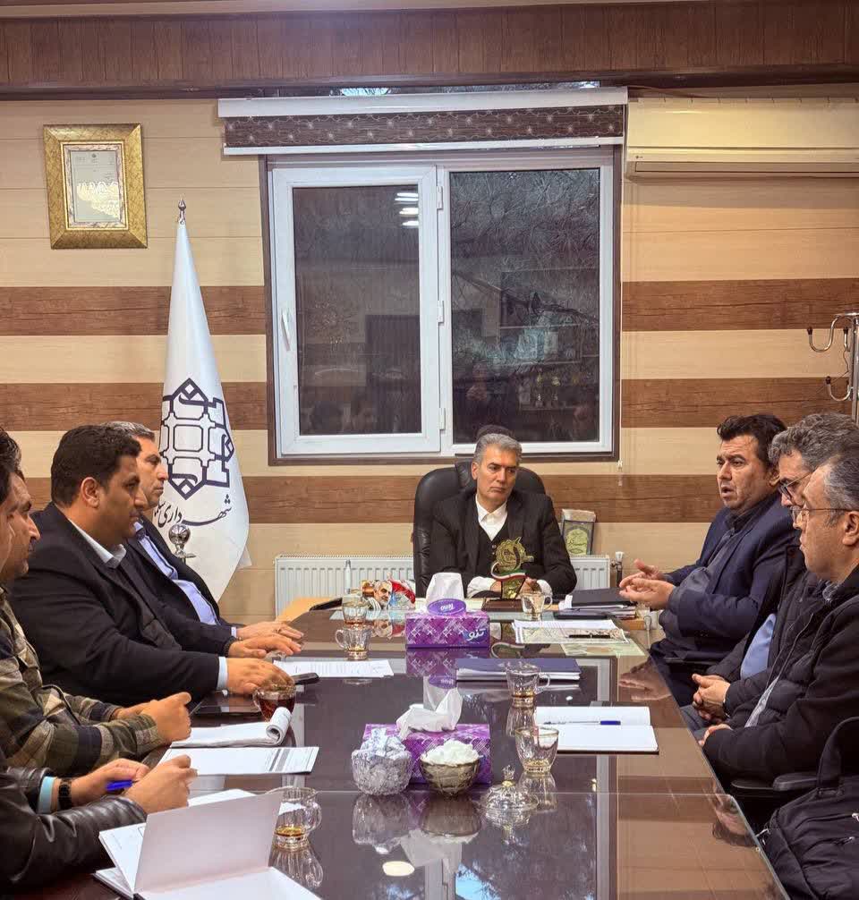 ‍ ⭕️ برگزاری نشست هیئت‌مدیره منطقه ویژه اقتصادی سلماس با حضور فرماندار