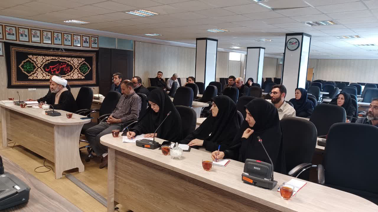جلسه ستاد صیانت از حریم امنیت عمومی در حوزه حجاب و عفاف شهرستان سلماس به ریاست علی علائی فرماندار شهرستان و با حضور اعضای ستاد برگزار شد.