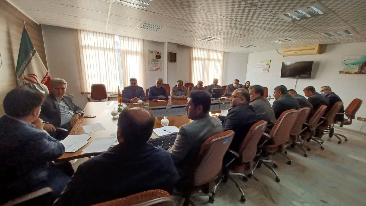 🔴 تأکید فرماندار سلماس بر ساماندهی نانوایی‌ها و برخورد قاطع با واحدهای متخلف در کارگروه آرد و نان