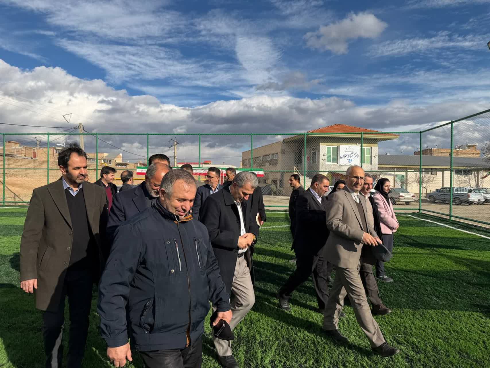 🔹افتتاح زمین ورزشی چمن مصنوعی فوتبال در مجموعه ورزشی سلماس