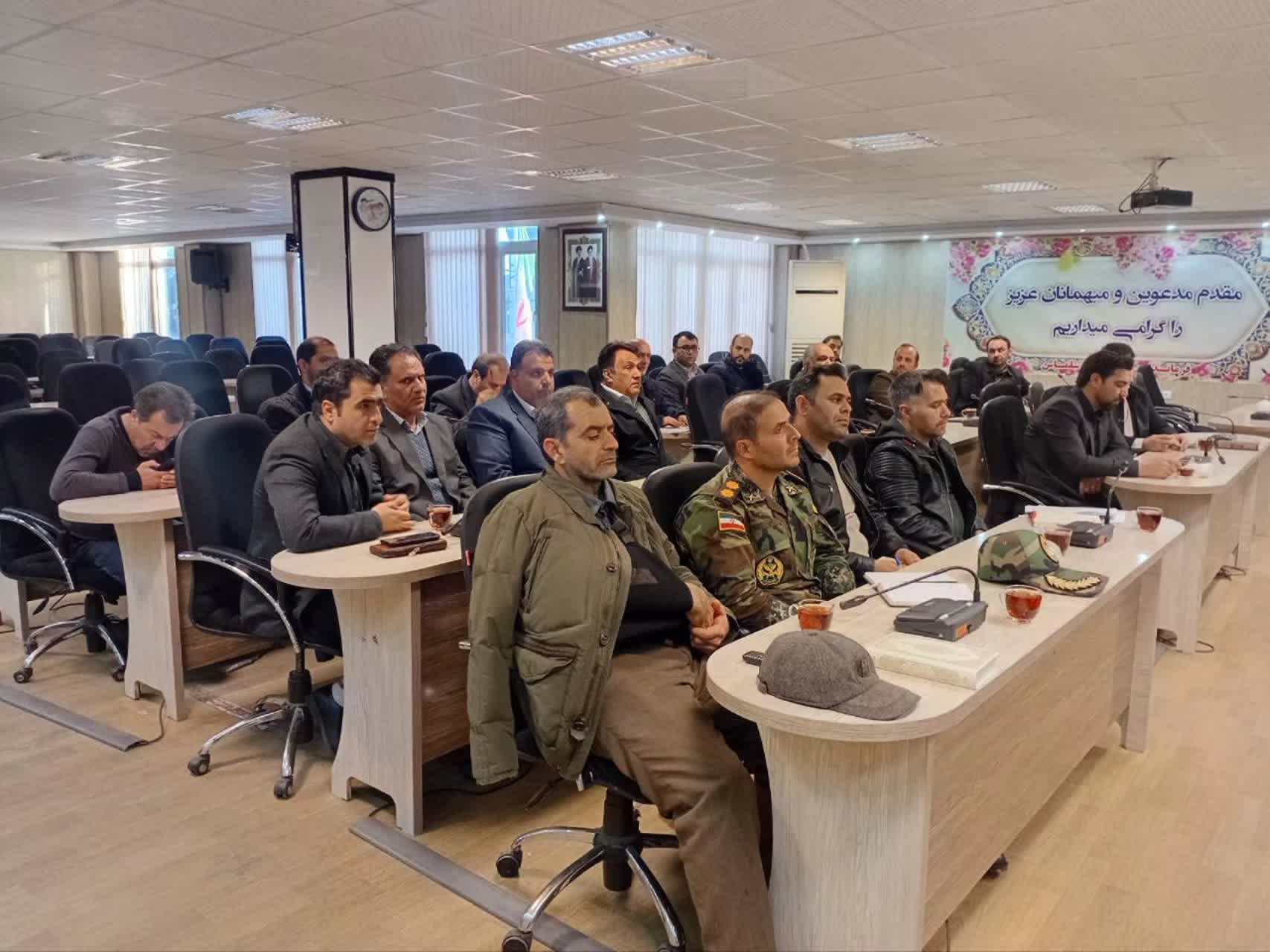 اجلاسیه مجمع بسیجیان شهرستان سلماس با حضور فرماندار، امام جمعه، فرمانده سپاه و جمعی از روسای ادارات و بسیجیان اقشار مختلف در سالن جلسات شهید سالمی فرمانداری برگزار شد.