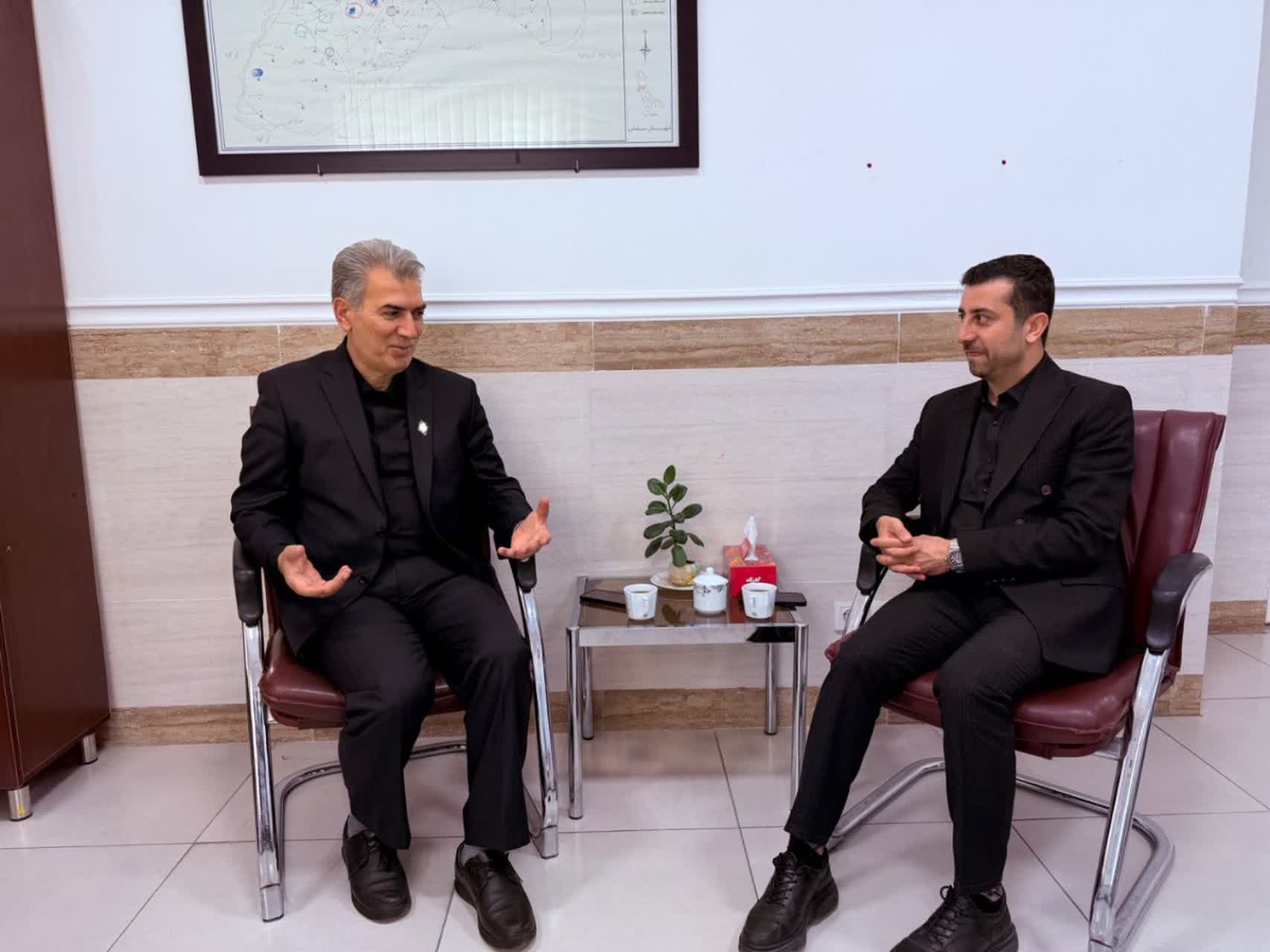 دیدار رئیس خبرگزاری جمهوری اسلامی آذربایجان‌غربی با فرماندار سلماس