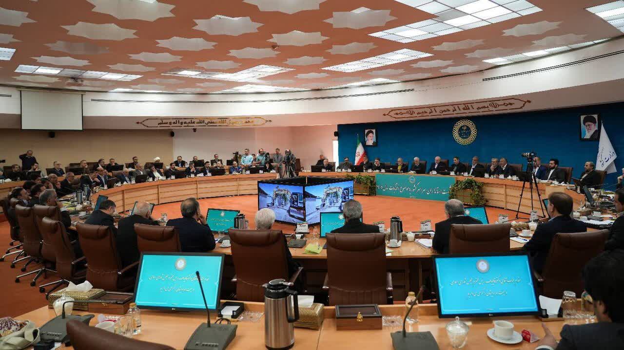 با حضور رئیس مجلس شورای اسلامی انجام شد؛ برگزاری نشست سراسری استانداران کشور