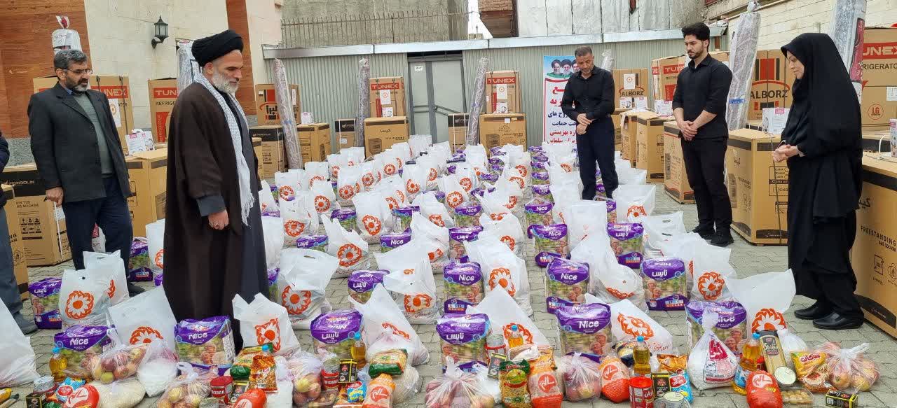 “طنین نوعدوستی در بهزیستی سلماس: توزیع 14 سری جهیزیه و 100 بسته معیشتی، هدیه‌ای از جنس امید به معلولین و مددجویان در آستانه عید فطر”