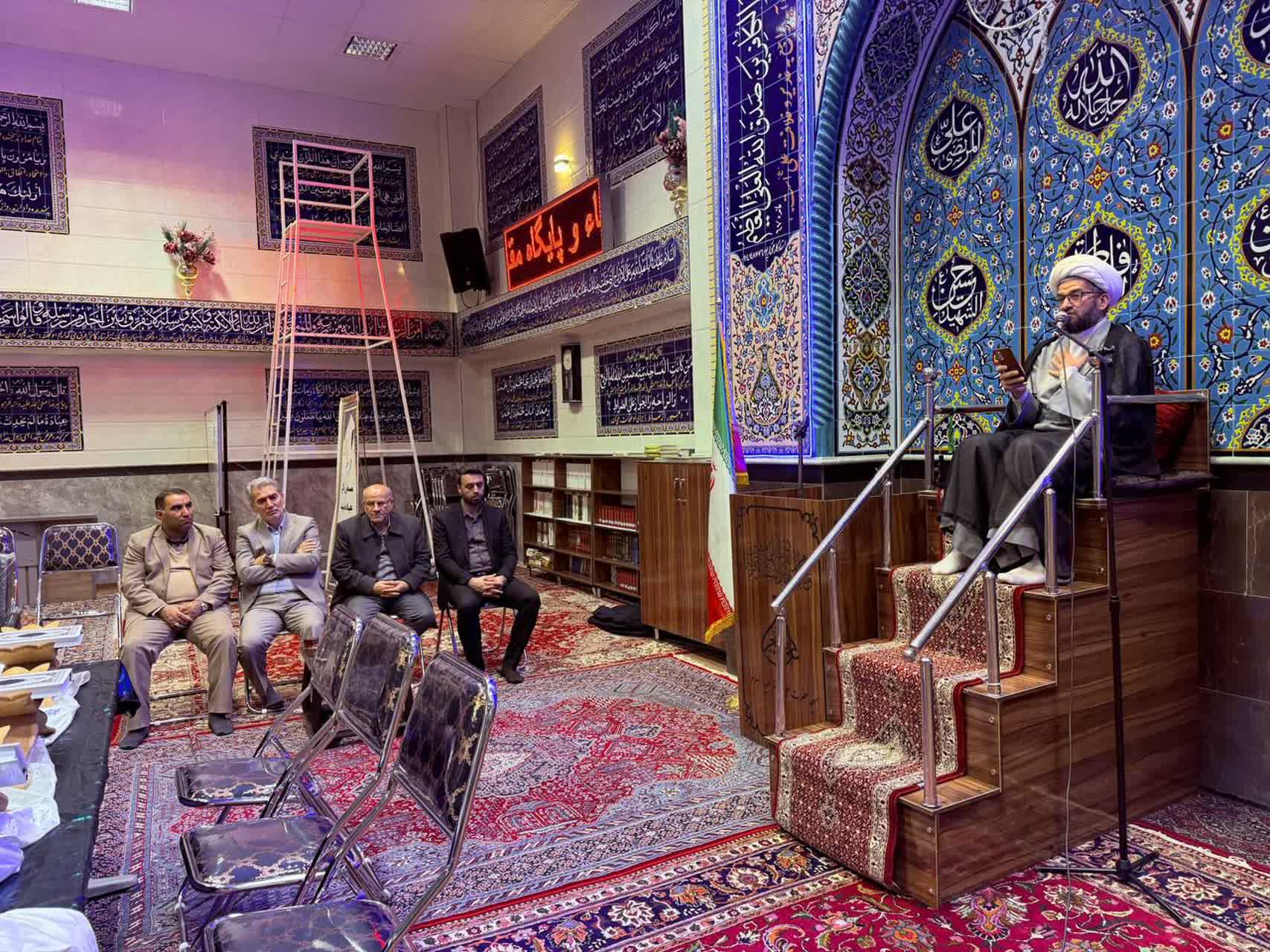 حضور فرماندار،رییس دادگستری و دادستان عمومی و انقلاب سلماس در برنامه  «هر شب یک مسجد»