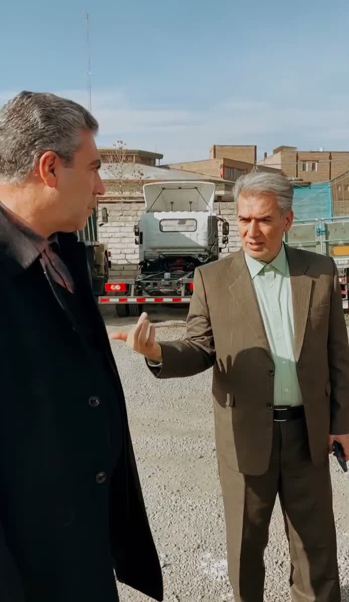 بازدید فرماندار سلماس از تیرپارک شهرداری و تأکید بر ضرورت ساماندهی تردد و توقف خودروهای سنگین