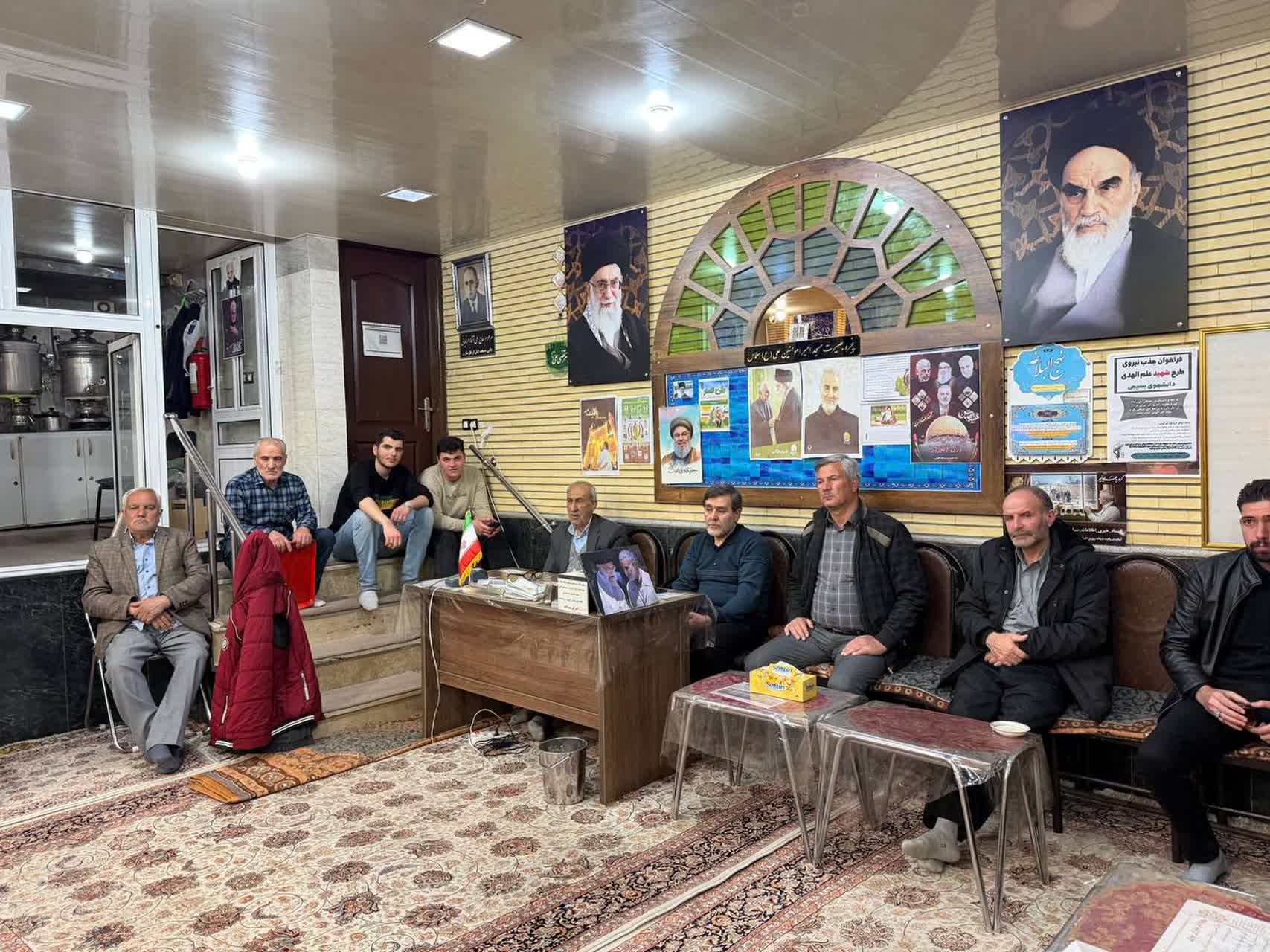 حضور فرماندار و دادستان عمومی و انقلاب سلماس در برنامه  «هر شب یک مسجد»