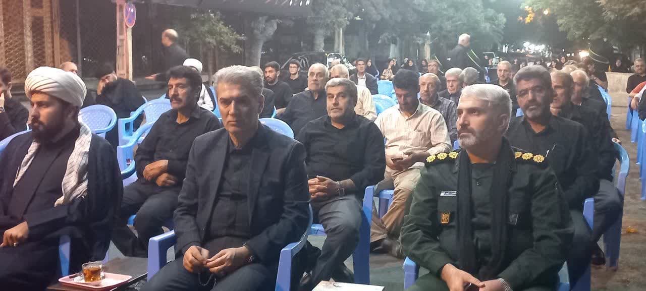 🖤 حضور مستمر فرماندار سلماس در مراسم‌های شبانه محرم؛ جلوه‌ای از همدلی با مردم و ارادت به فرهنگ عاشورا