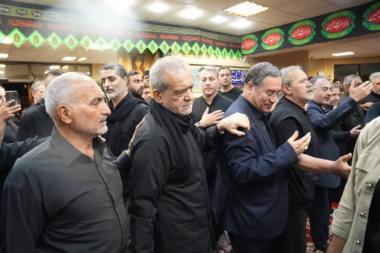 حضور رئیس‌جمهور در مراسم شام غریبان حضرت اباعبدالله الحسین (ع) در ارومیه