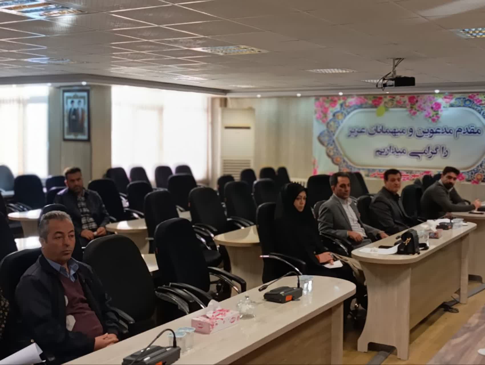 ✳️ ملاقات مردمی فرماندار سلماس با حضور رؤسای ادارات