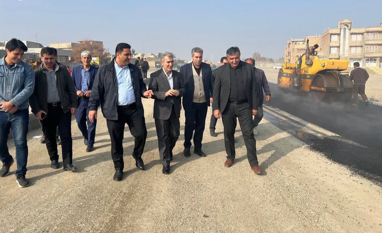 پروژه بازگشایی مسیر ارتباطی بلوار شهید فلاحی به میدان امام علی(ع) توسط شهرداری سلماس