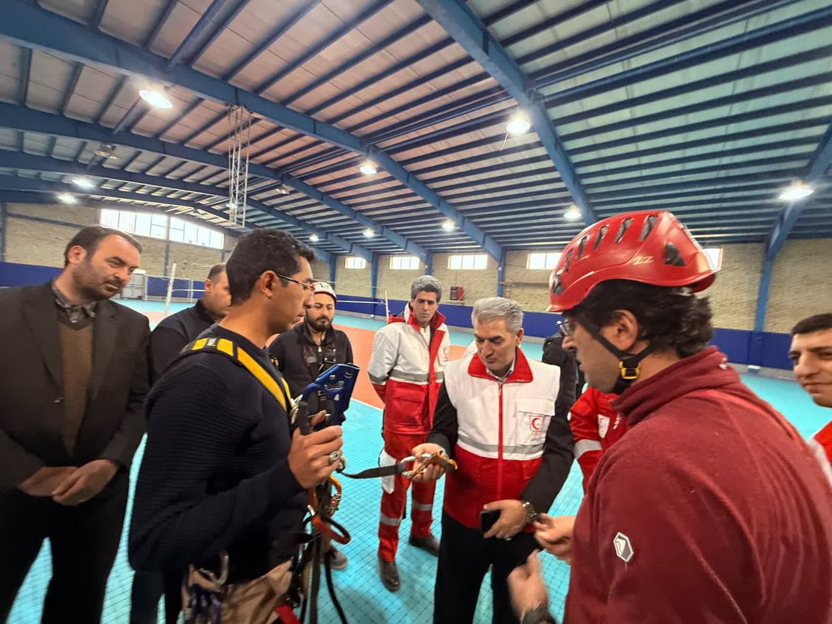 بازدید فرماندار شهرستان سلماس از کارگاه تخصصی نجات با طناب