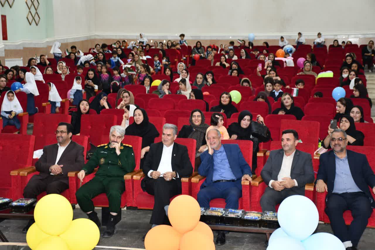 🌸 آیین نمادین جشن غنچه‌ها در سلماس برگزار شد