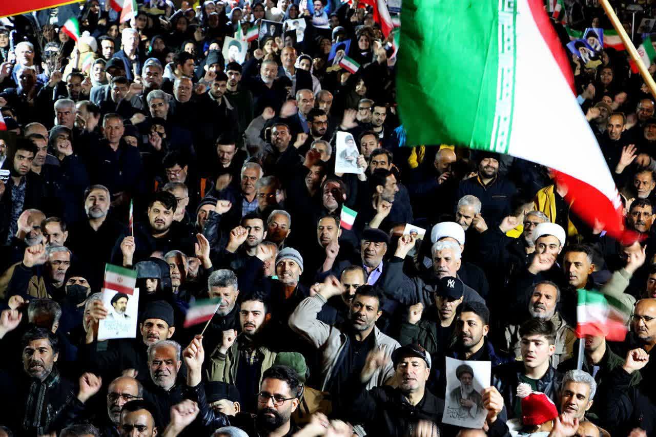 🇮🇷شب‌های تاریخی انقلاب اسلامی ایران در شهرستان سلماس با سخنرانی فرماندار