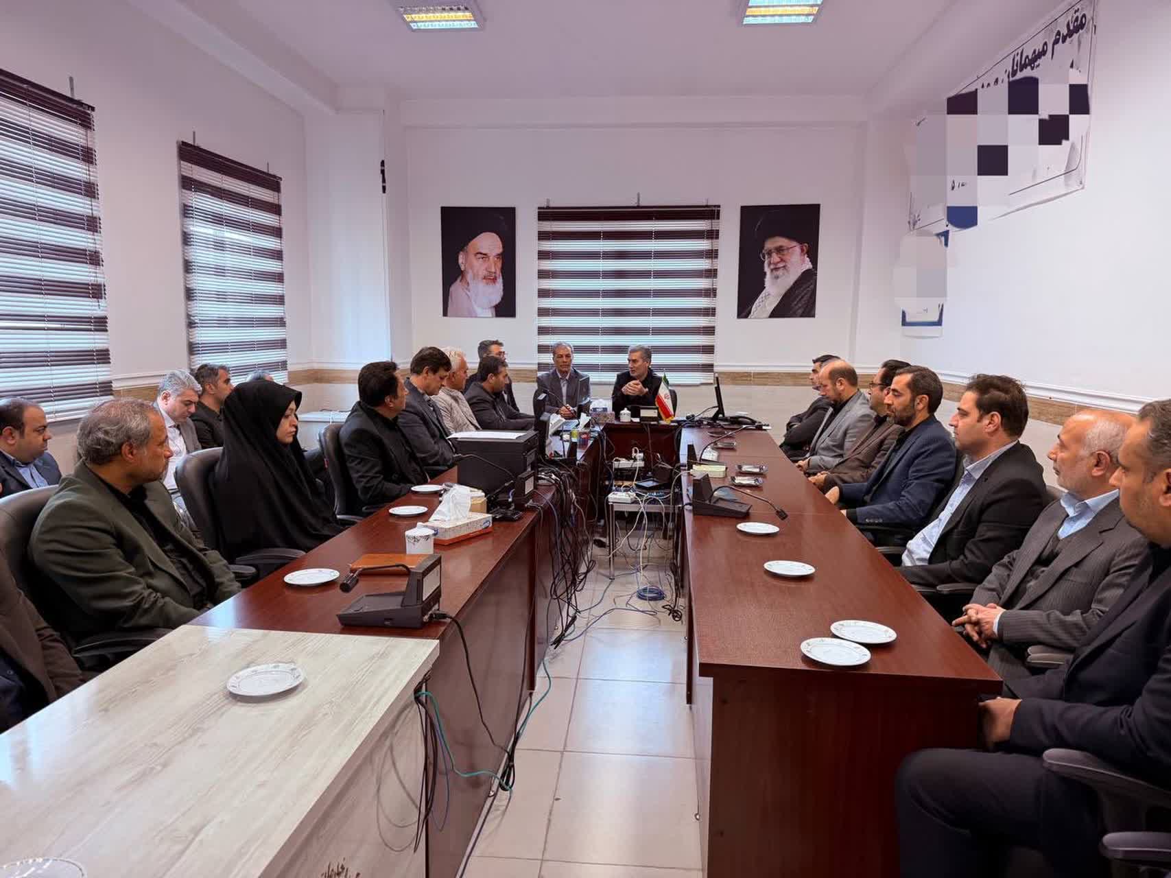 دیدار نوروزی اعضای شورای اداری با فرماندار شهرستان سلماس برگزار شد