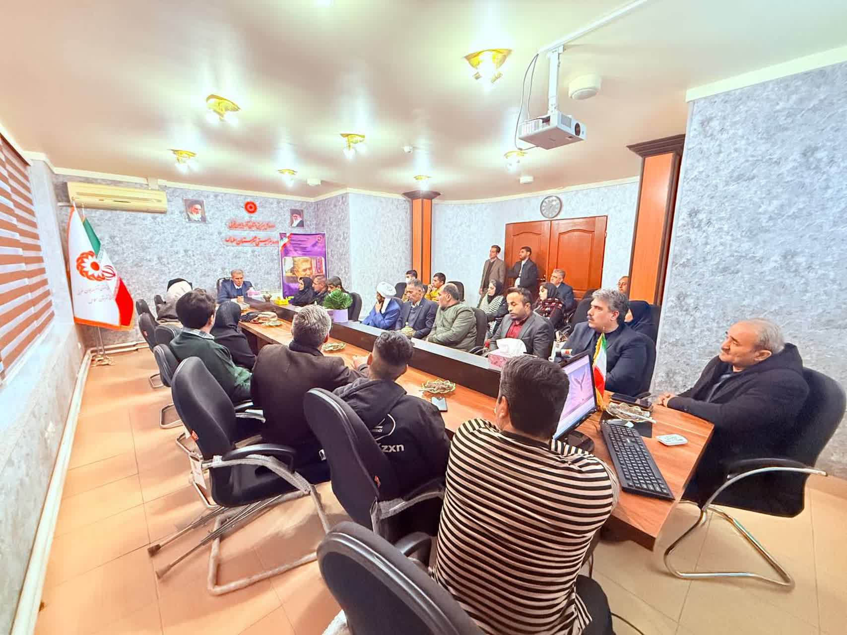 ✳️ نخستین نشست فرماندار سلماس با نخبگان دارای معلولیت برگزار شد