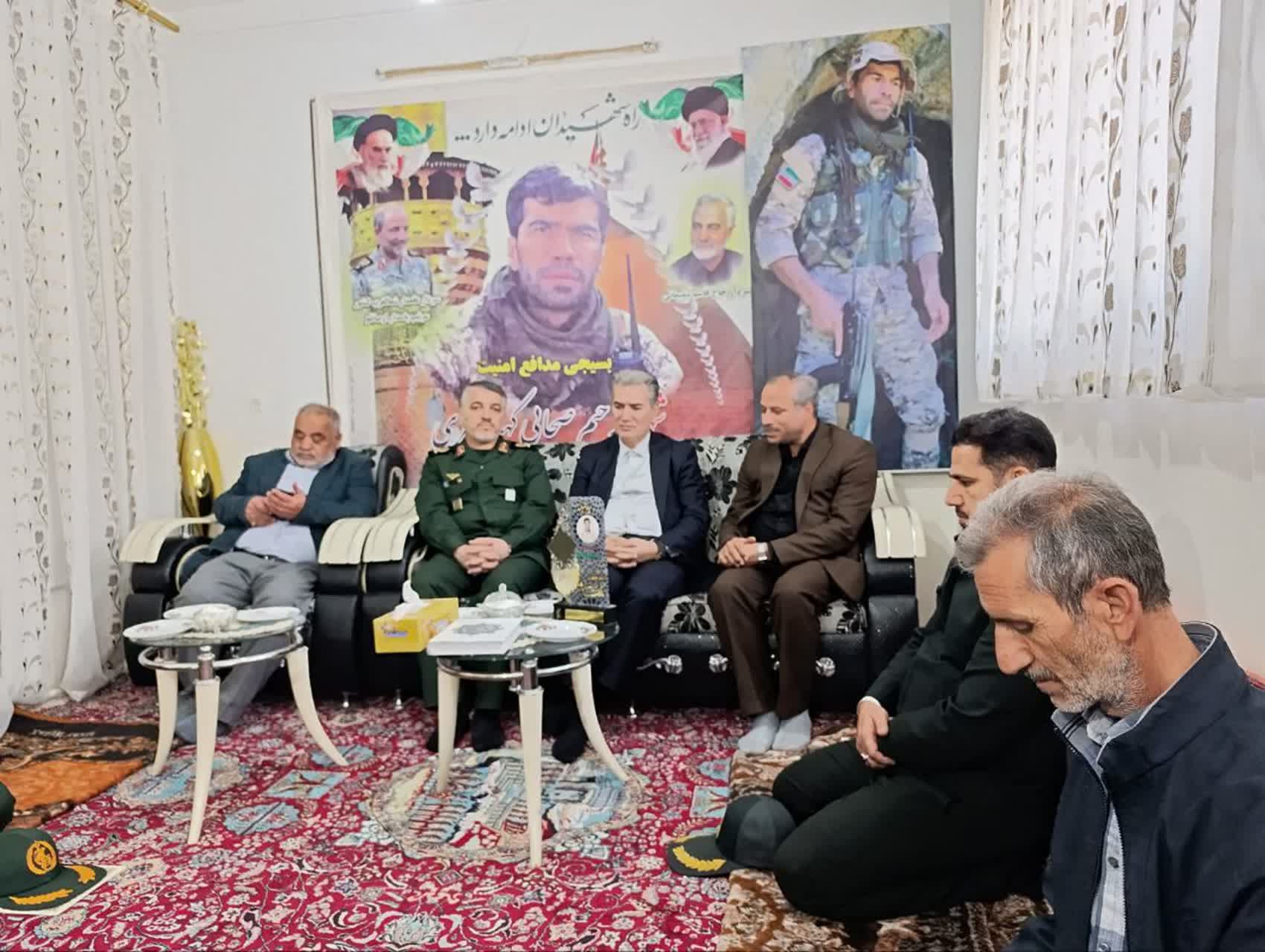 🌷دیدار مسئولان با خانواده شهید رحیم صحابی