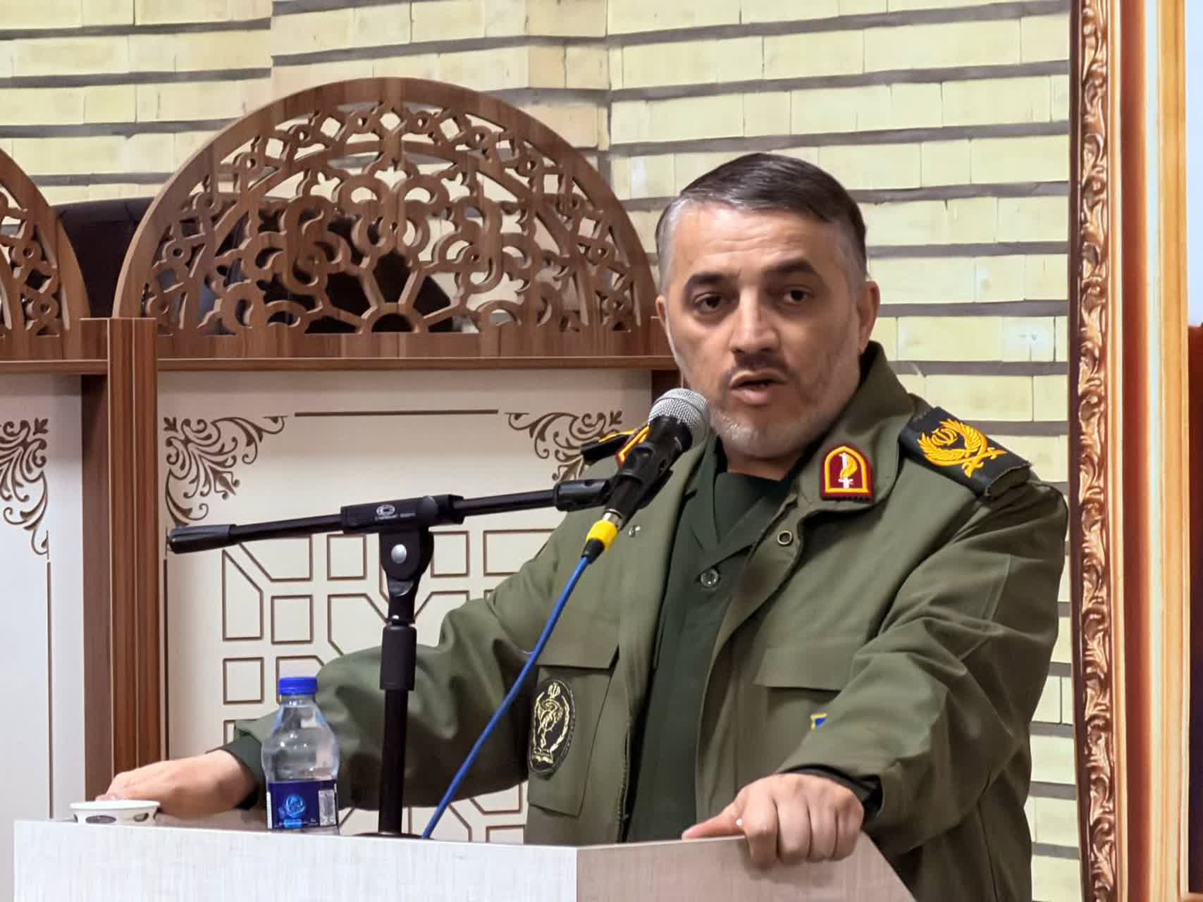 🇮🇷چهل و هفتمین فجر پیروزی🇮🇷  نشست جهاد تبیین ویژه مادحین و ذاکرین اهل بیت(ع) در سلماس برگزار شد