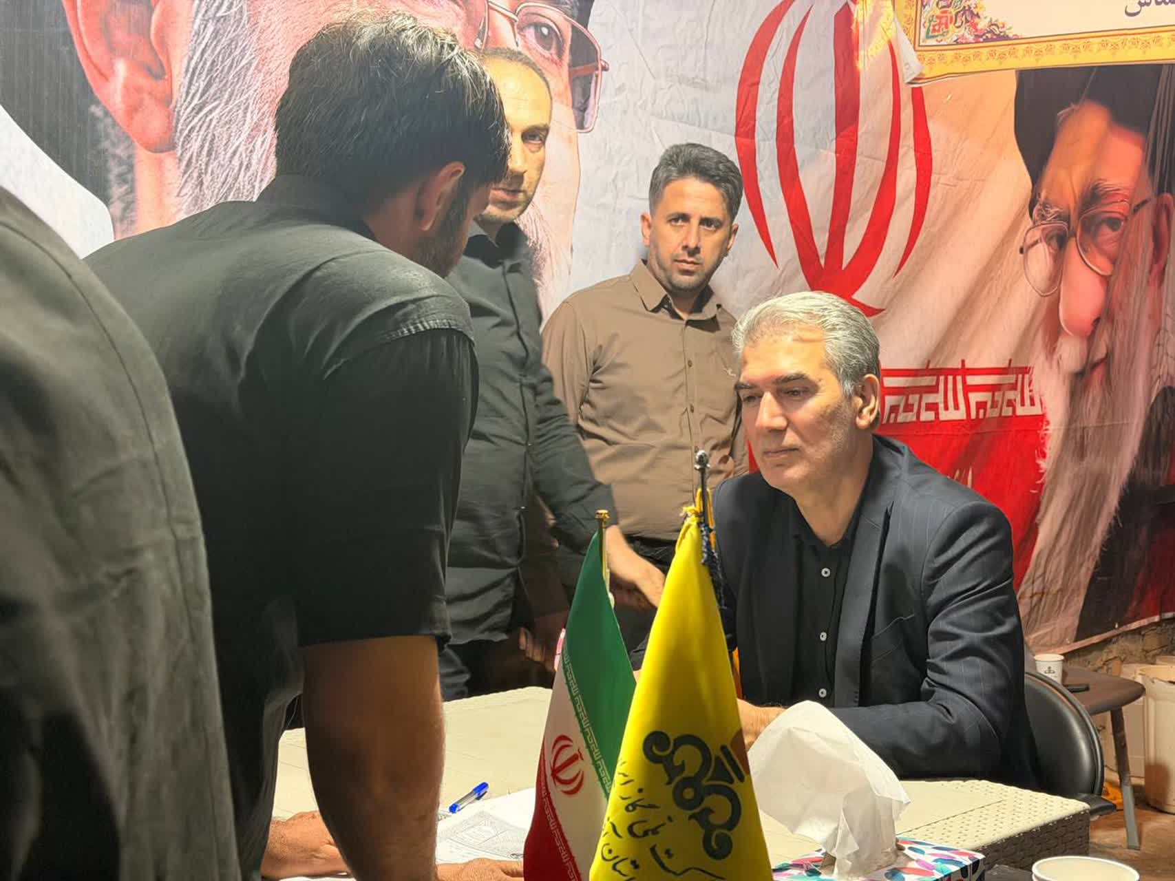 💢 یکصدو سی امین شب مقاومت و ایستادگی مردم ایران  🔹برپایی هفتاد و پنجمین روز میز ارتباطات مردمی فرمانداری شهرستان سلماس  (برای اولین بار در کشور)    🔸با حضور فرماندار شهرستان سلماس و روسای ادارات خ
