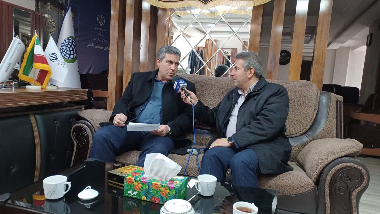 مصاحبه حضوری فرماندار سلماس در برنامه «کندیمیز» رادیو آذربایجان‌غربی به مناسبت دهه فجر