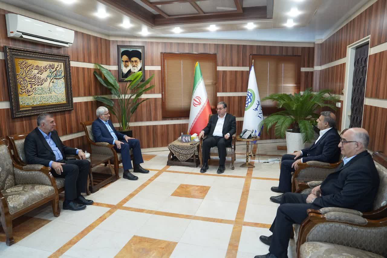 دیدار مدیر هماهنگی امور گازرسانی شرکت ملی گاز ایران با استاندار آذربایجان‌غربی