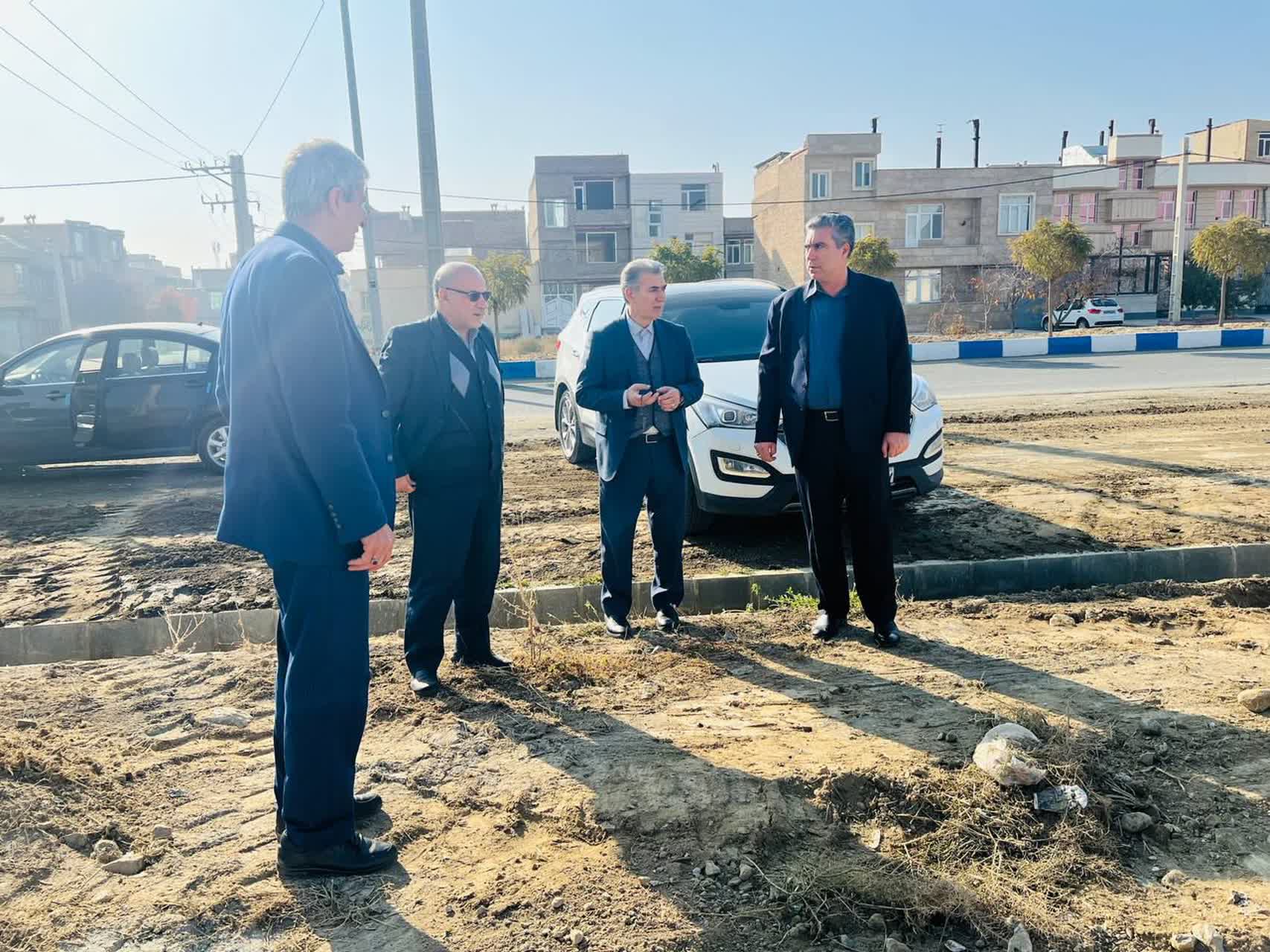 بازدید فرماندار سلماس از پروژه‌های عمرانی شهرداری / تأکید علائی بر تسریع در اجرای طرح‌ها
