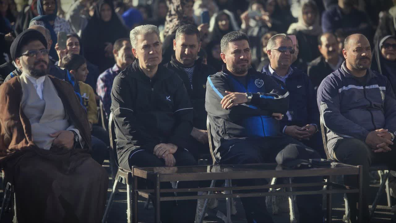 🔰 برگزاری همایش پیاده‌روی خانوادگی در سلماس