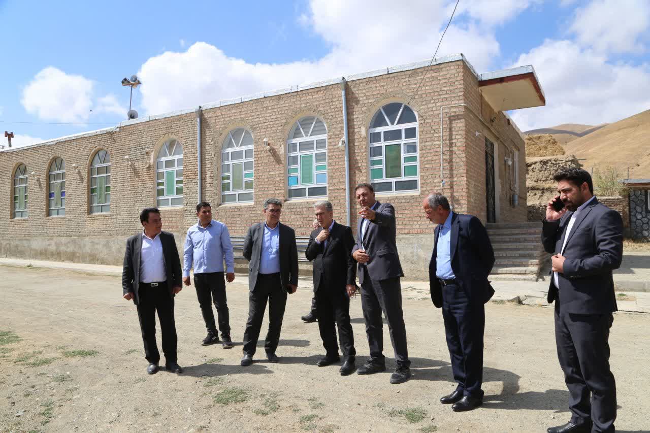 ✳️ برگزاری یکشنبه‌های خدمت؛ فرماندار و مسئولان سلماس در بازدید از روستاهای بخش مرکزی مشکلات آب، گاز و ورزش را بررسی کردند