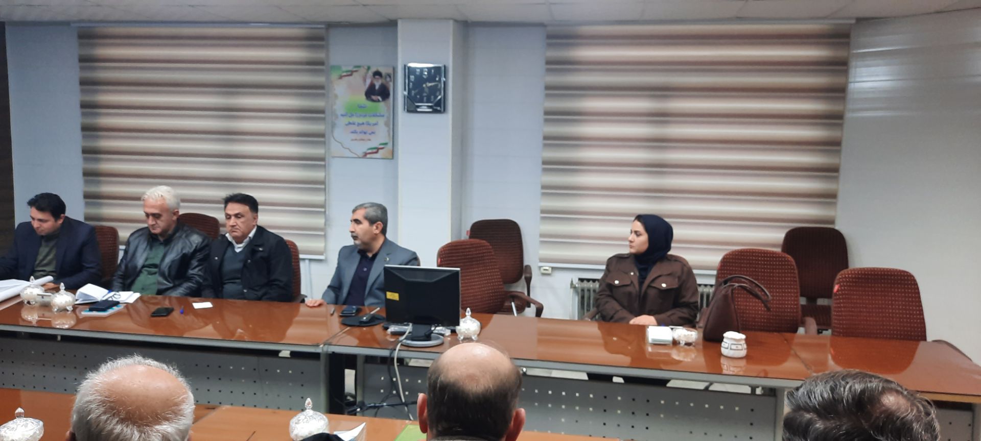 برگزاری جلسه هیئت اجرایی هفتمین دوره شوراهای اسلامی شهر سلماس برای تعیین شعب ثبت نام و اخذ رأی انتخابات