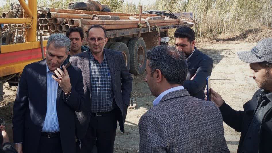 ⭕️ دستور حفر چاه آب شرب در روستای سیلاب با پیگیری فرماندار سلماس