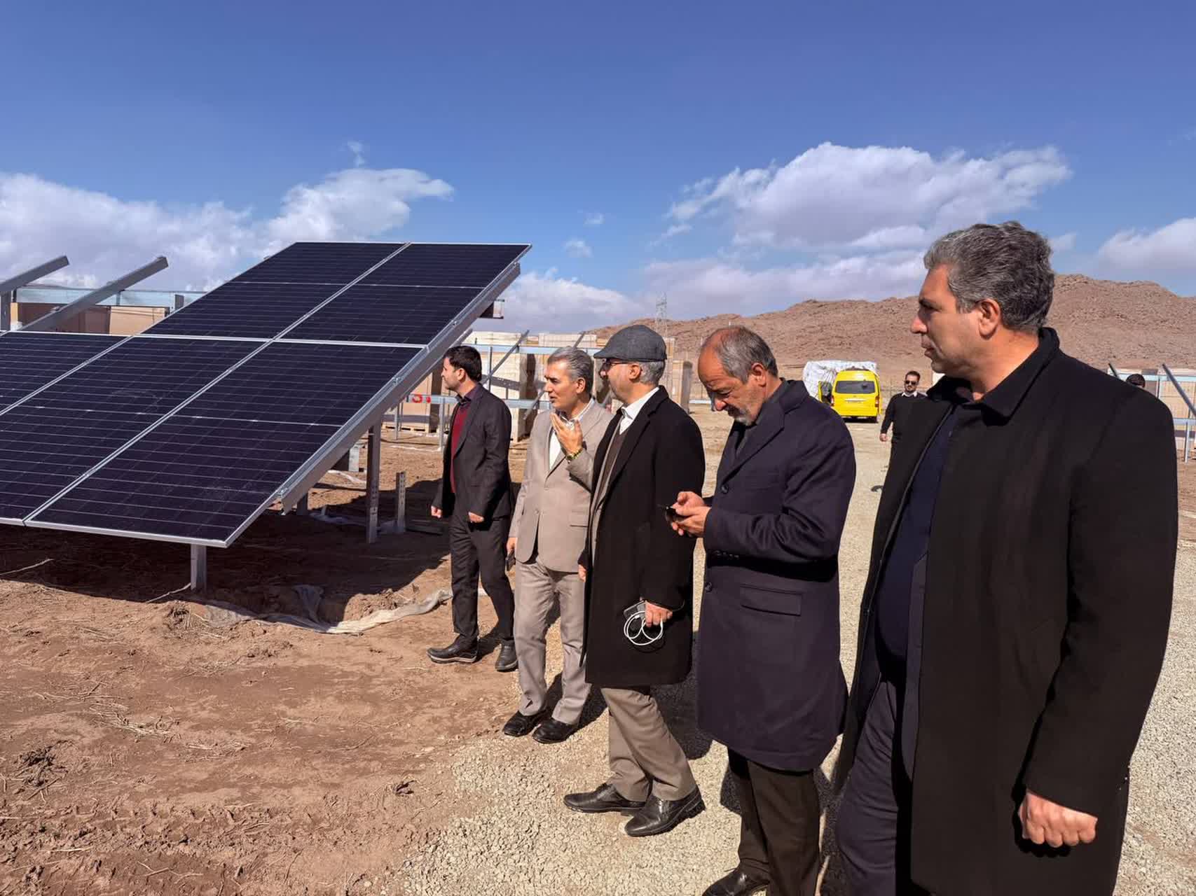 🔹بازدید مسئولان استانی و شهرستانی از پروژه بزرگ نیروگاه خورشیدی شهرستان سلماس