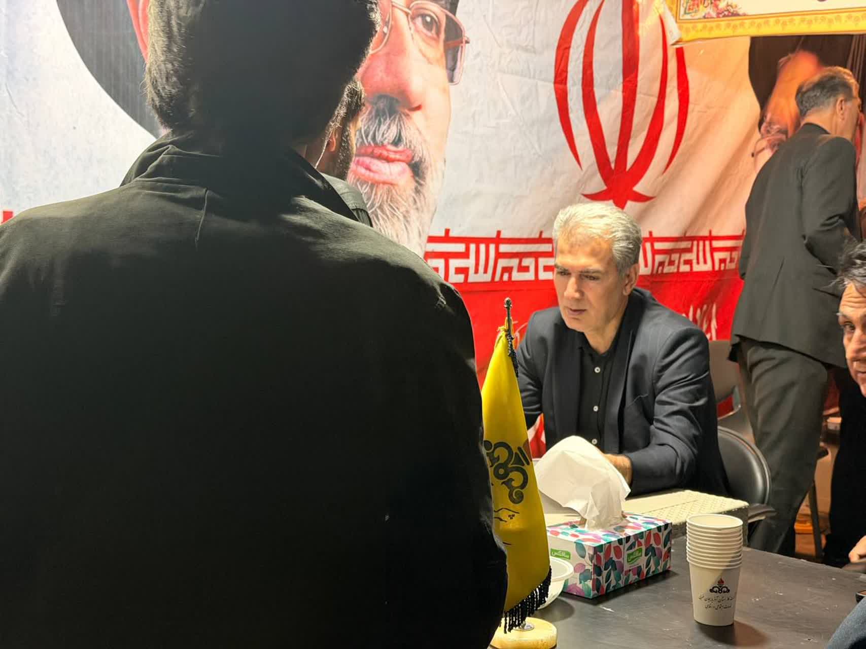 💢 یکصدو سی امین شب مقاومت و ایستادگی مردم ایران  🔹برپایی هفتاد و پنجمین روز میز ارتباطات مردمی فرمانداری شهرستان سلماس  (برای اولین بار در کشور)    🔸با حضور فرماندار شهرستان سلماس و روسای ادارات خ