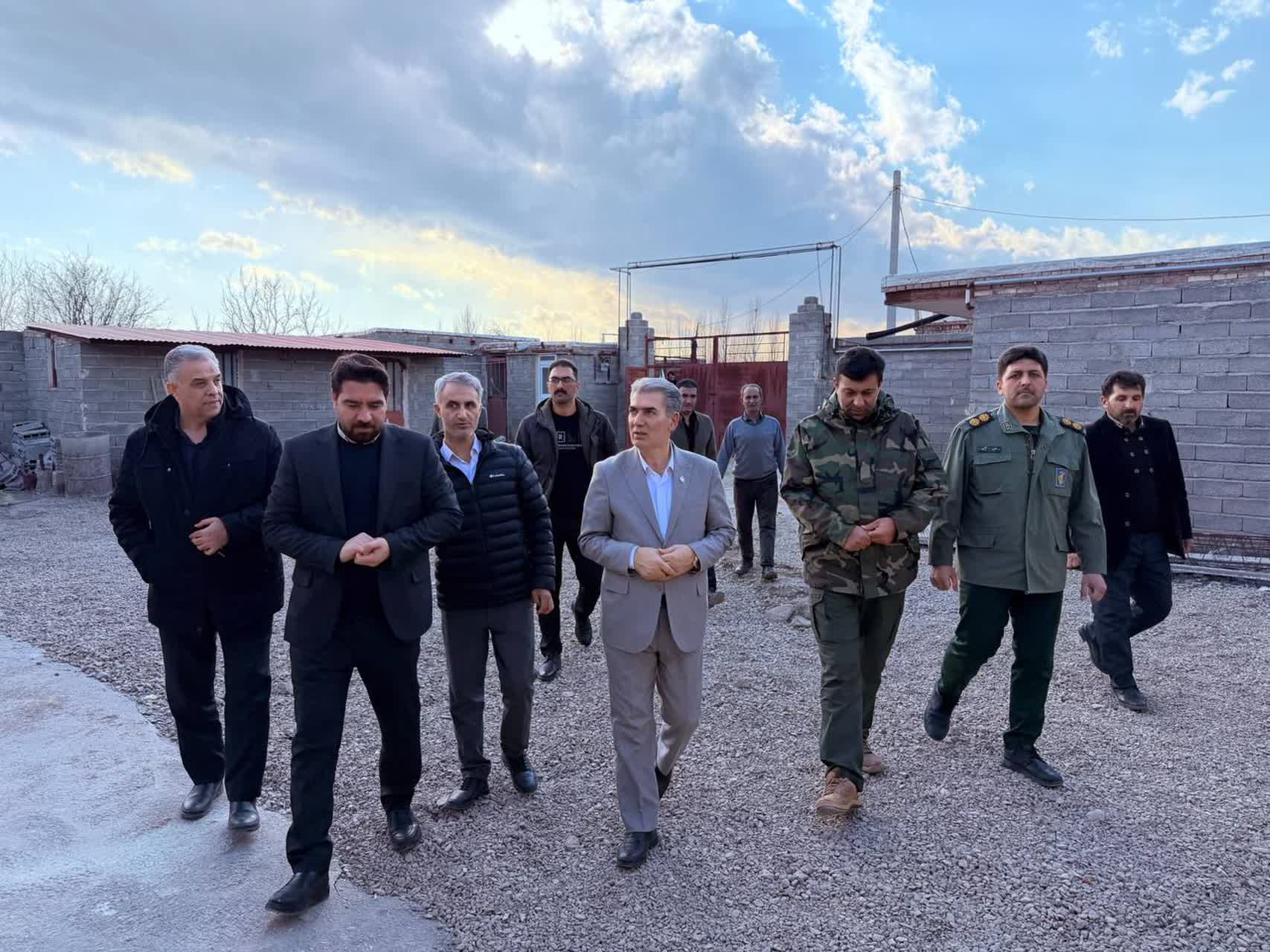 🔹آیین افتتاح طرح‌های اشتغال‌زایی بسیج سازندگی سپاه سلماس در قالب پروژه پرورش قارچ به مناسبت دهه مبارک فجر و با حضور فرماندار سلماس، فرمانده سپاه و بخشدار بخش مرکزی برگزار و این پروژه رسما به بهره‌برد