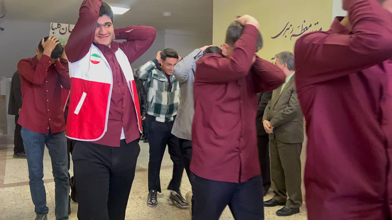 ⭕️مانور سراسری ایمنی در برابر زلزله در سلماس برگزار شد