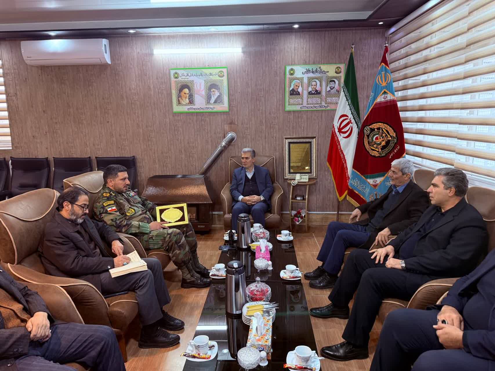 جلسه هماهنگی میزبانی مسابقات زورخانه‌ای نیروی زمینی ارتش جمهوری اسلامی ایران با حضور فرماندار شهرستان سلماس، شهردار، رئیس شورای اسلامی شهر و رئیس اداره ورزش و جوانان شهرستان برگزار شد.