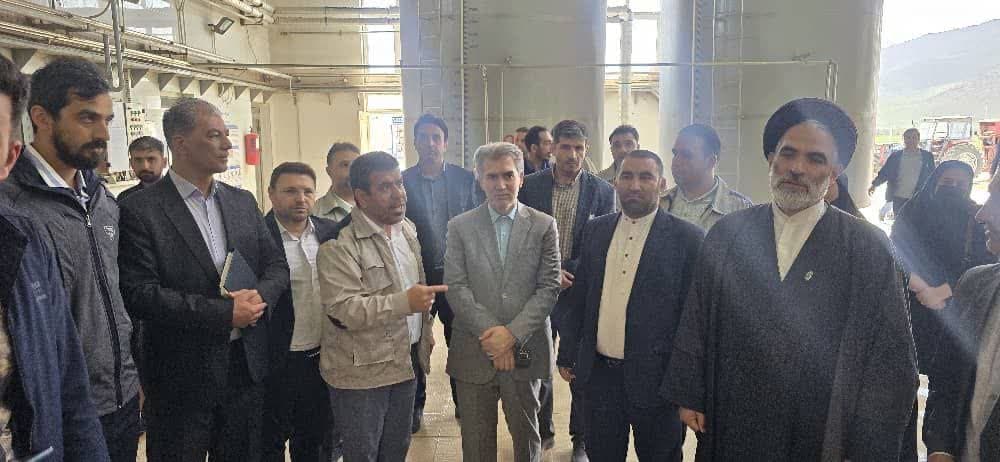🔰 بازدید فرماندار سلماس از مجتمع پگاه با هدف توسعه بزرگترین واحد کشت و صنعت استان