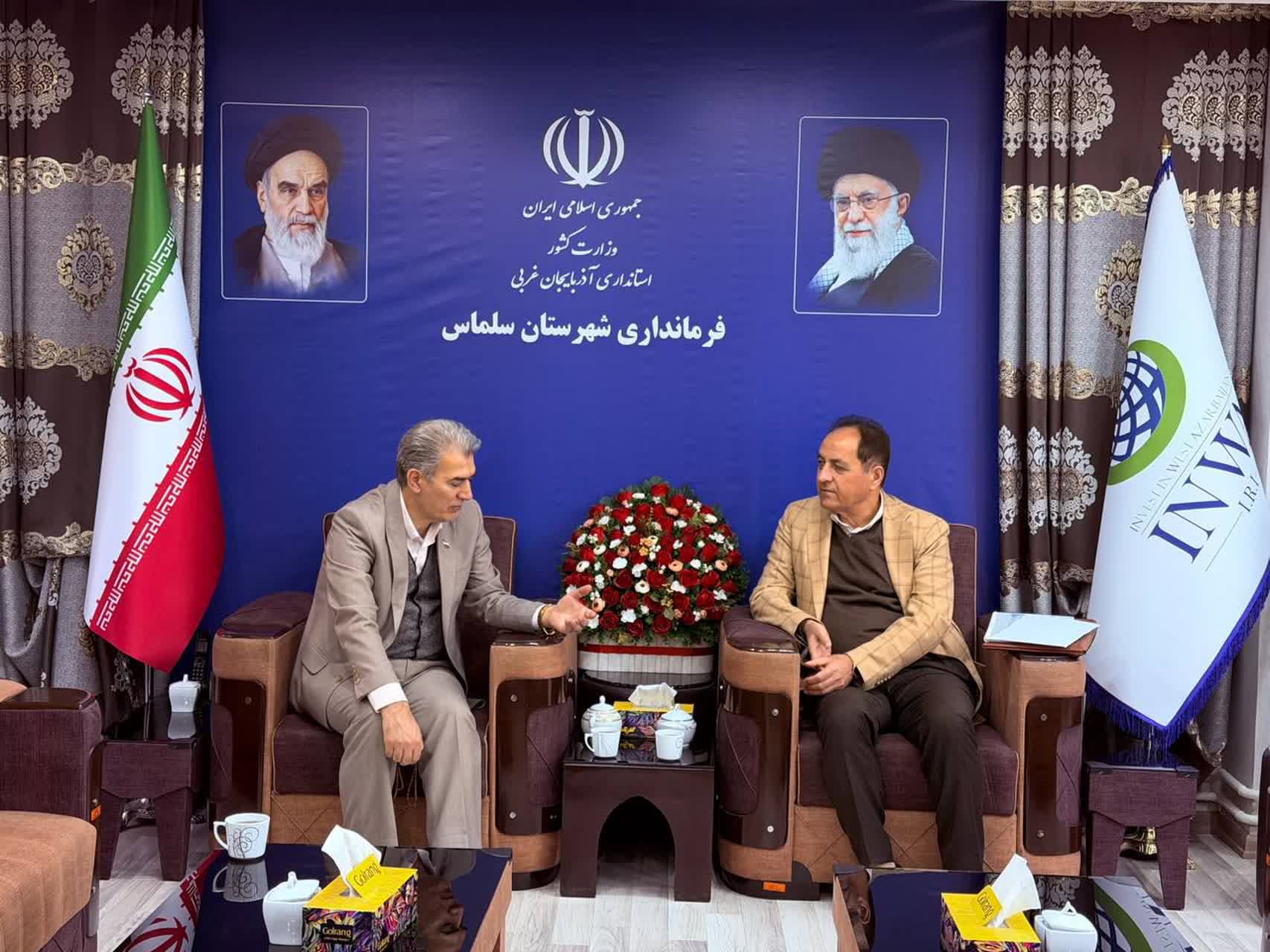 🔹سرمایه‌گذار حوزه دارو با فرماندار شهرستان سلماس و نماینده مردم سلماس در مجلس شورای اسلامی دیدار و گفت‌وگو کرد.