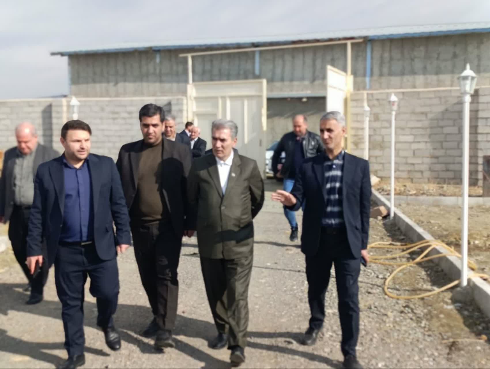 فرماندار سلماس از واحد تولیدی بسته‌بندی چای در این شهرستان بازدید کرد.