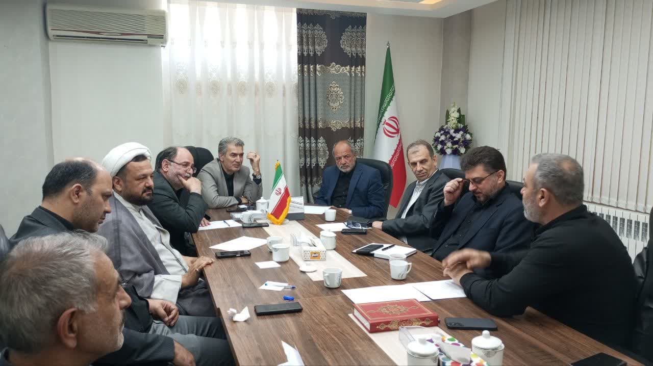 ⭕️ تأکید بر تسریع در تکمیل بیمارستان جدید سلماس در نشست مشترک با رئیس دانشگاه علوم پزشکی آذربایجان‌غربی