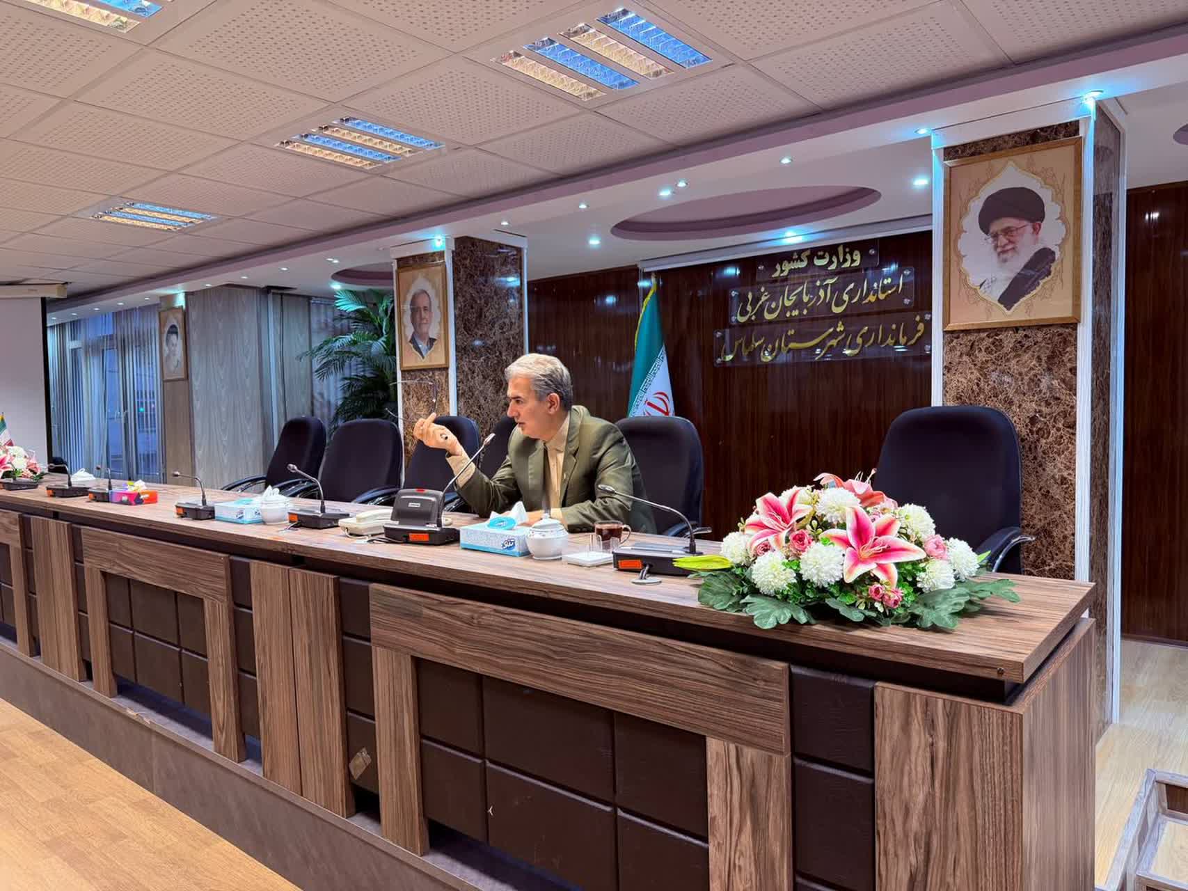 جلسه کارگروه فرعی توسعه نظم و امنیت شهرستان به ریاست فرماندار و با حضور اعضای مرتبط در محل فرمانداری برگزار شد.