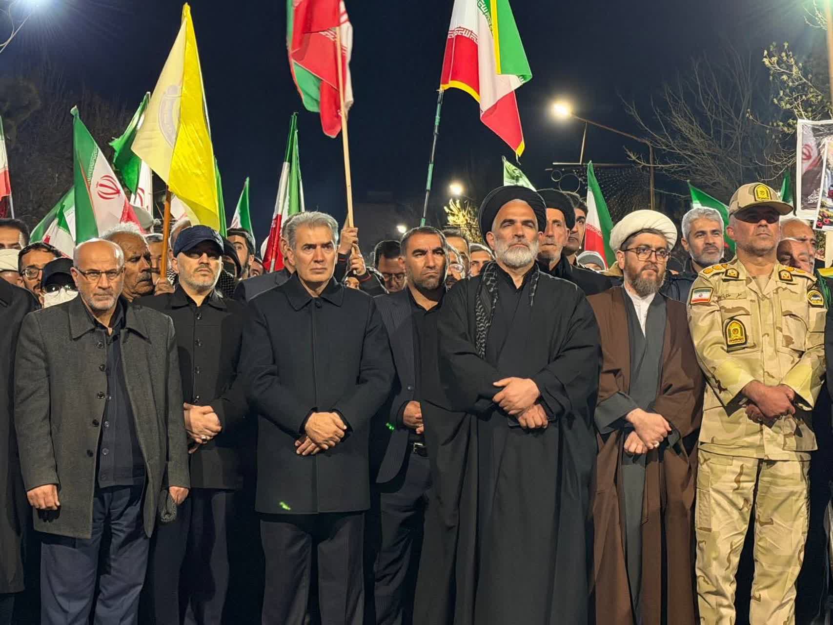 چهل‌ودومین شب تجمعات مردمی در سلماس؛ نمایش تداوم همبستگی و مشارکت اجتماعی