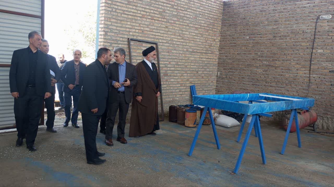 رصد میدانی ظرفیت‌های صنعتی سلماس توسط فرماندار، امام جمعه و دادستان